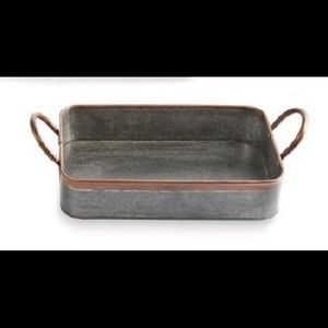 NWT Tin Casserole Caddy